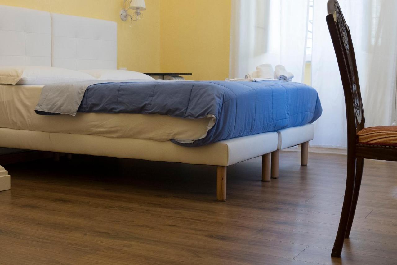 La Breccia A Porta Pia Bed & Breakfast Rome Exterior photo