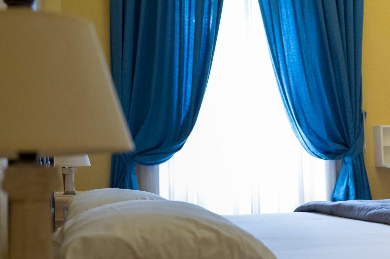 La Breccia A Porta Pia Bed & Breakfast Rome Exterior photo