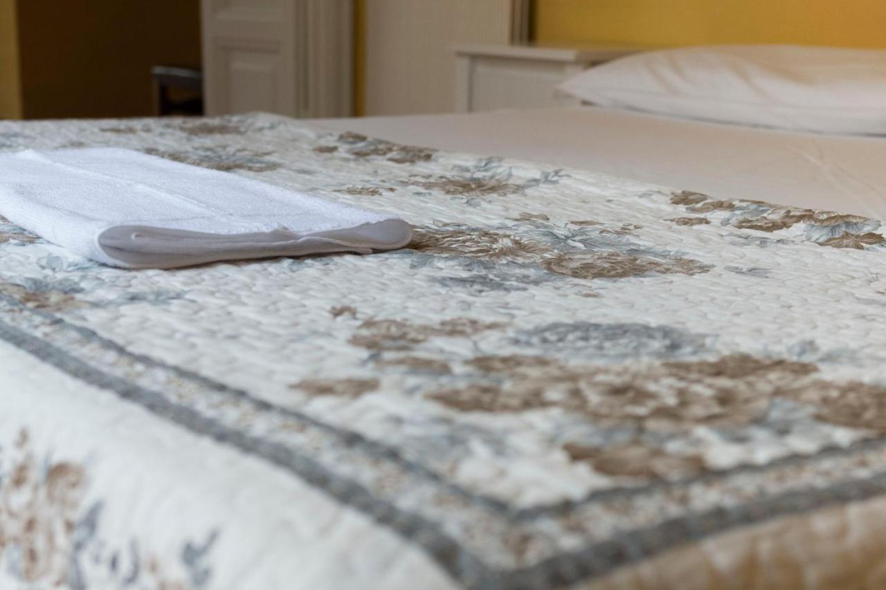 La Breccia A Porta Pia Bed & Breakfast Rome Exterior photo