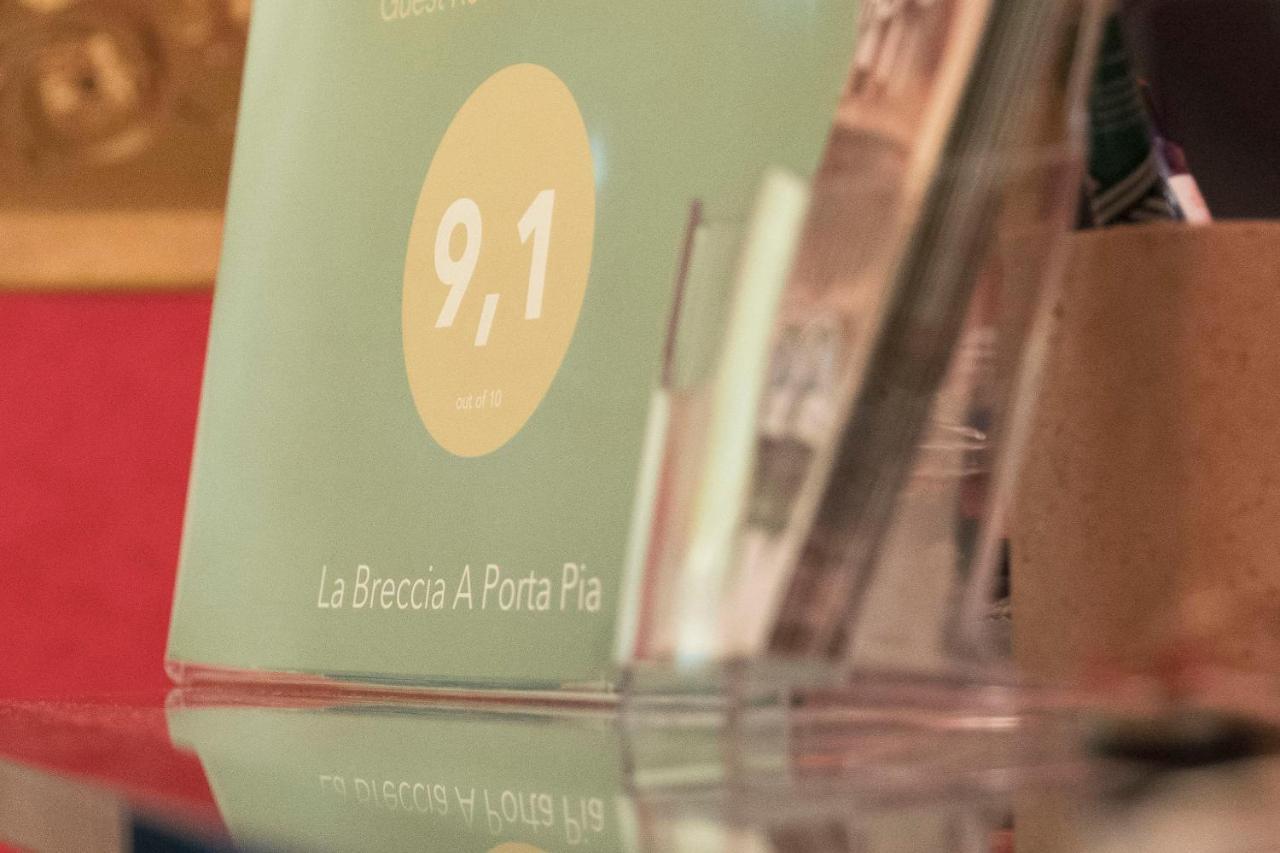 La Breccia A Porta Pia Bed & Breakfast Rome Exterior photo